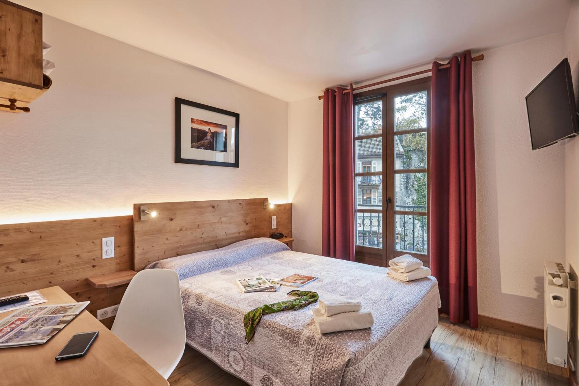קלוז Cit'Hotel Le National מראה חיצוני תמונה